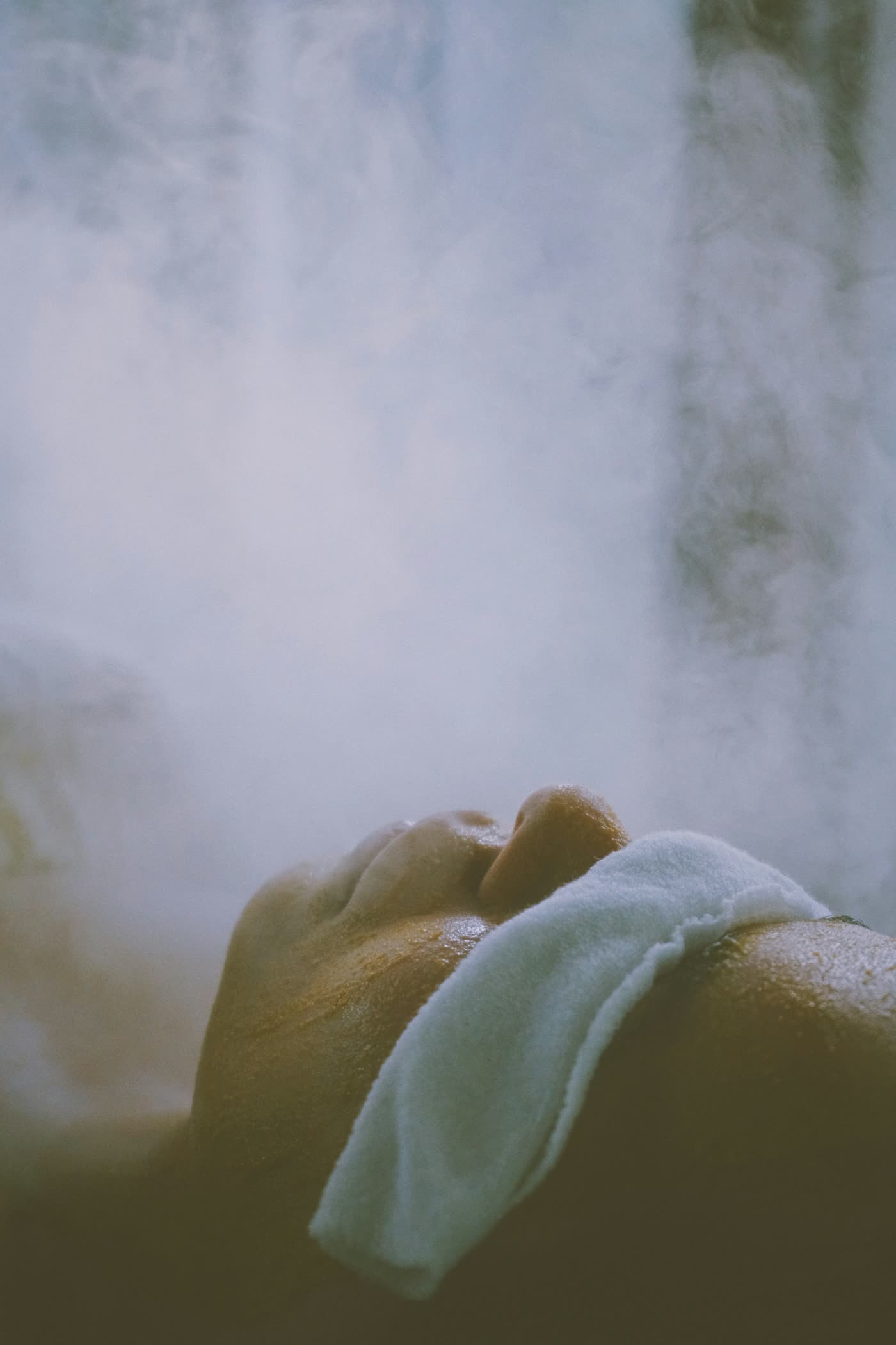 Diffuseur de parfum et bougies, ambiance zen et relaxante